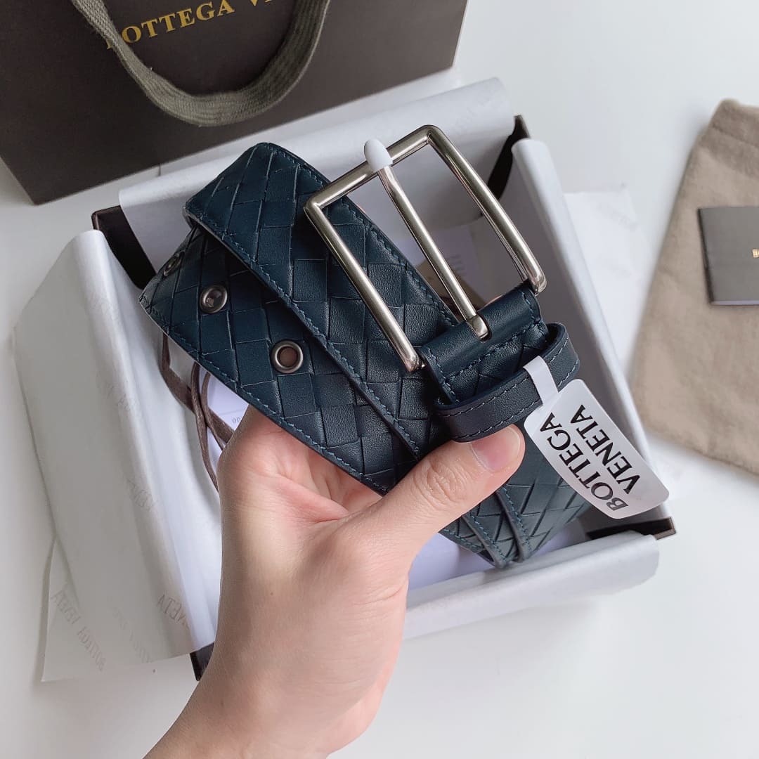 DÂY LƯNG BOTTGA VENETA BLUE INTRECCIATO LEATHER Khóa bạc