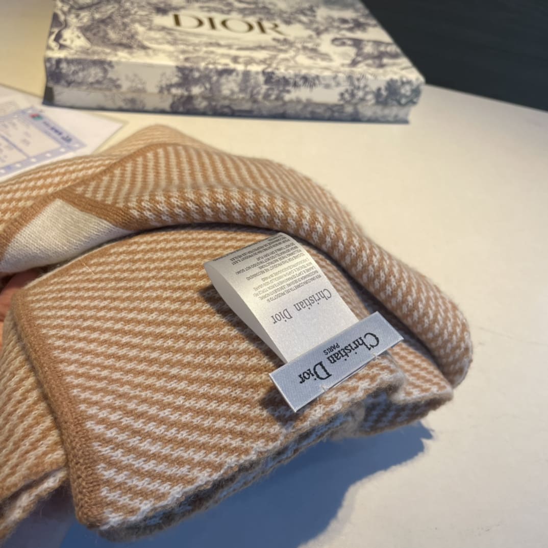 KHĂN CHRISTIAN DIOR Letter printed knitting cashmere scarf