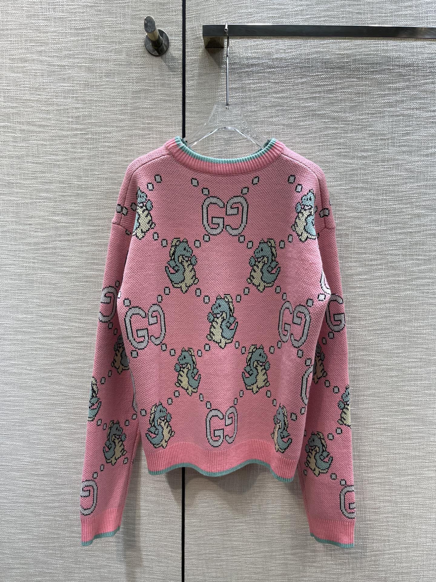 ÁO Gucci Dragon Sewing Pink Sweater