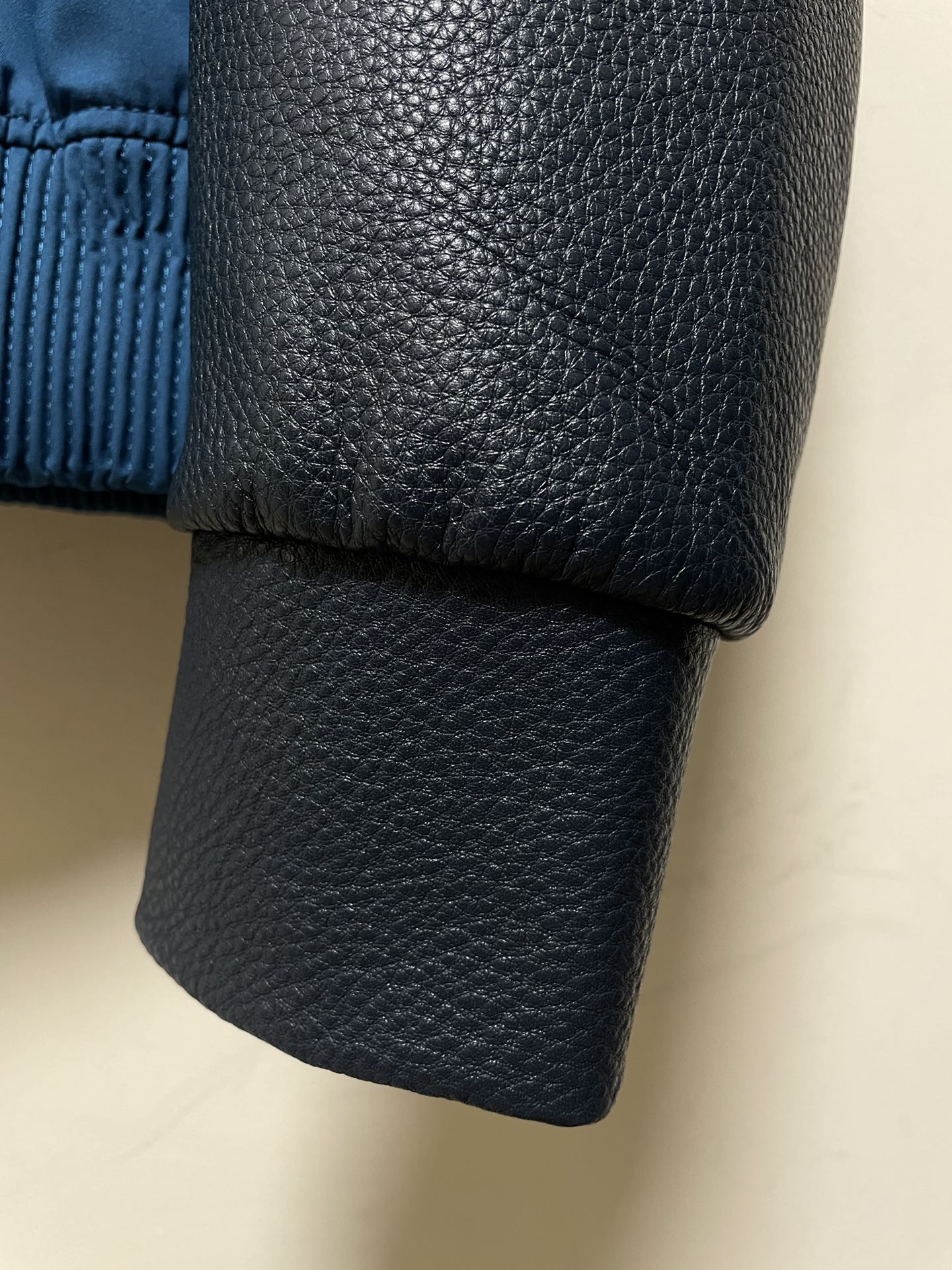 ÁO BERLUTI BOMBER LEATHER JACKET