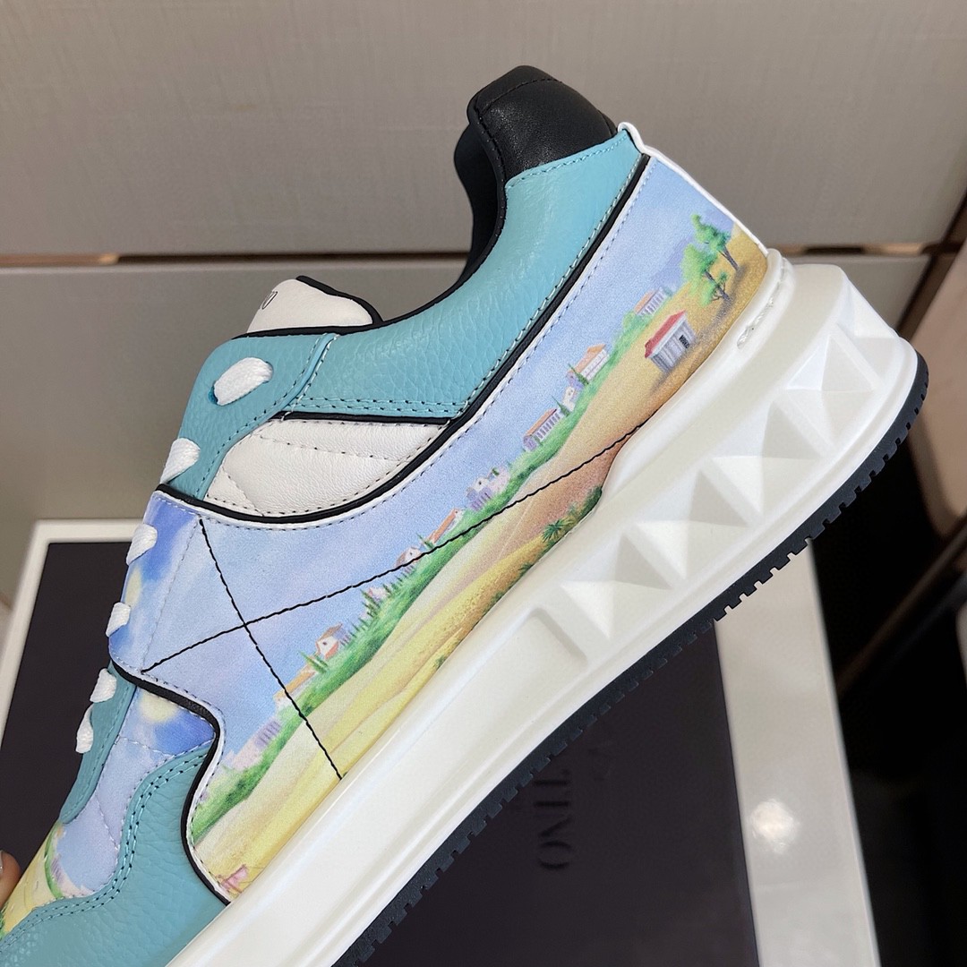 GIÀY VALENTINO STUDD LEATHER SNEAKER SHOES AAA