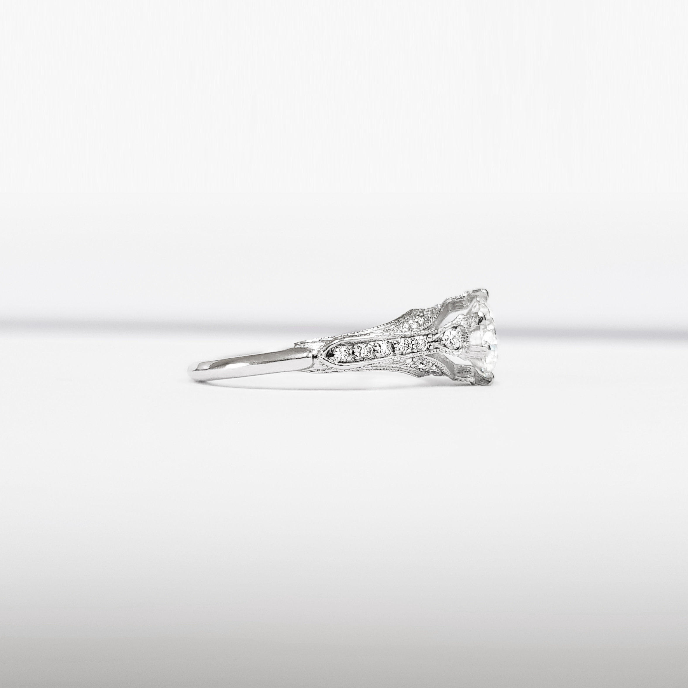 WHITE/ROSE/YELLOW GOLD OR PLATINUM ENGAGEMENT RING