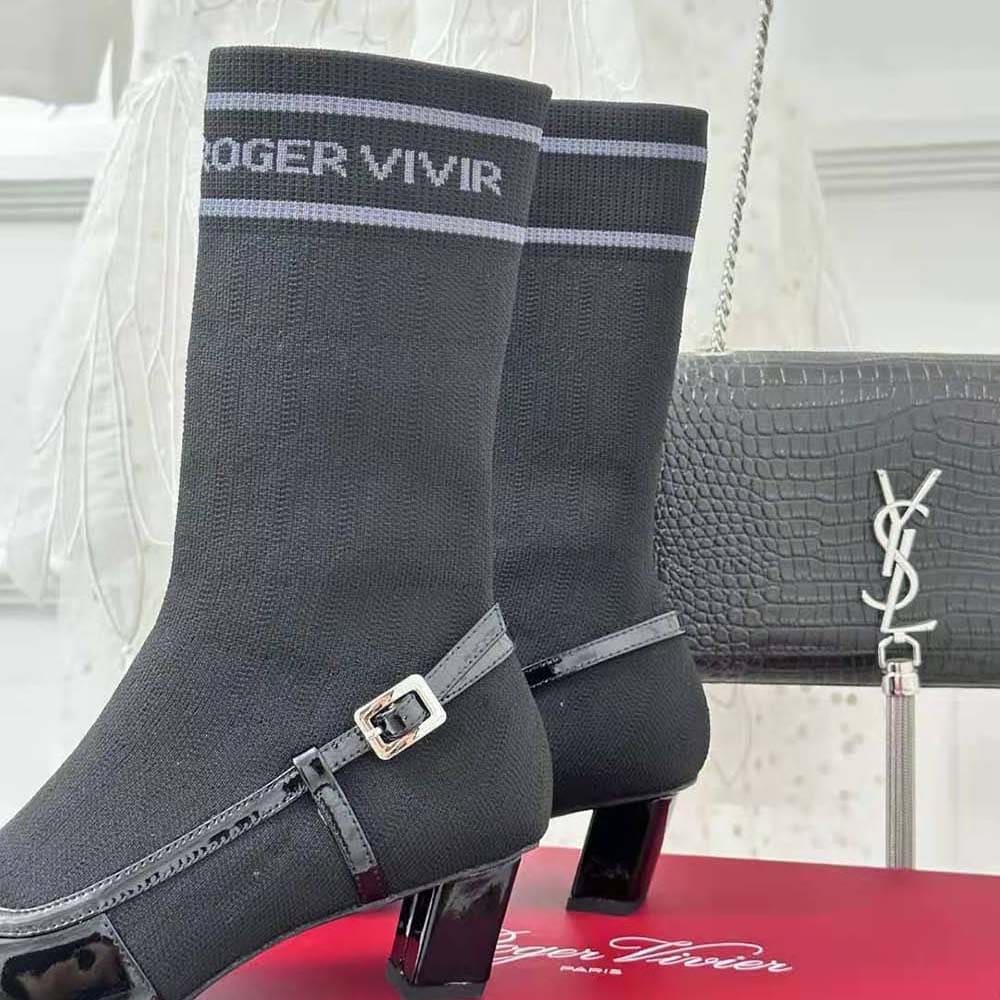 GIÀY Roger Vivier Women Belle Vivier Sock Lacquered Buckle Ankle Boots in Patent Leather-Black