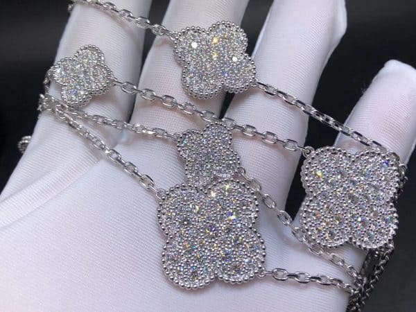 Dây chuyền dài Van Cleef & Arpels Vàng trắng 18K Diamond Magic Alhambra 16 họa tiết 18K  (Liên hệ để biết giá)