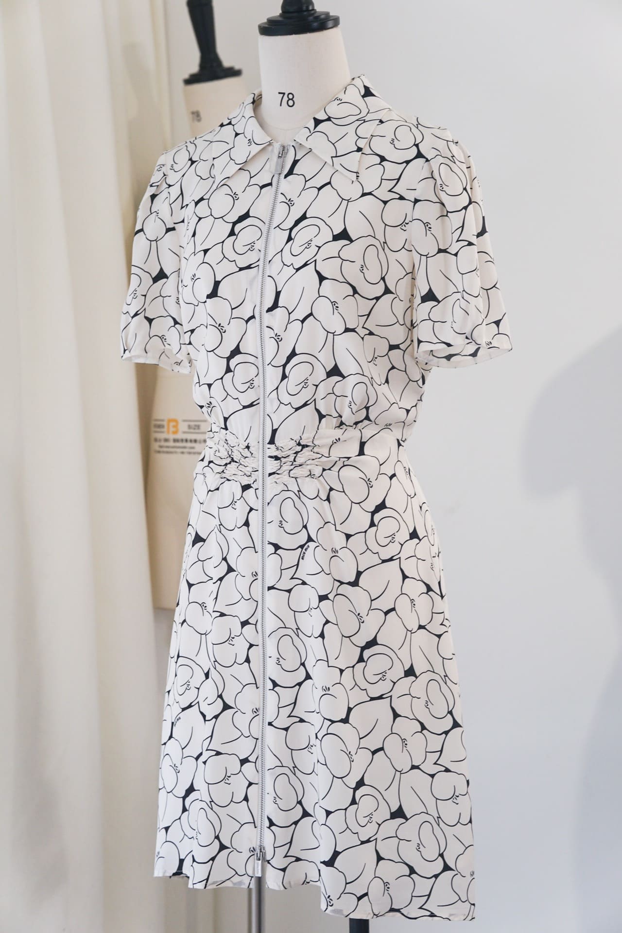 ĐẦM MIU MIU CAMELLIA HOA TRÀ MID DRESS High Classy
