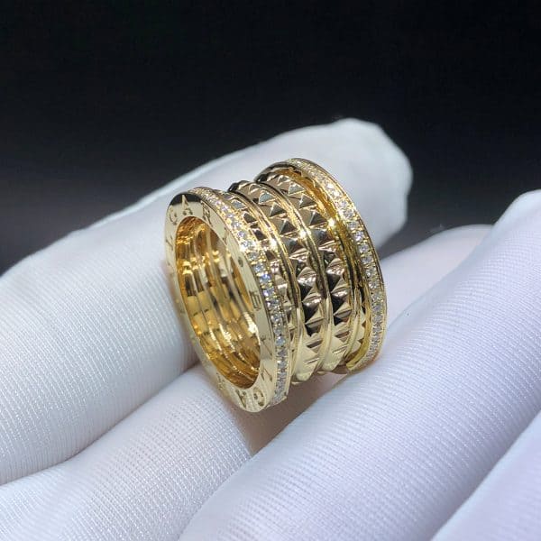 Nhẫn kim cương lát đá bốn dải vàng 18k Bvlgari B.zero1 Rock 18K  (Liên hệ để biết giá)
