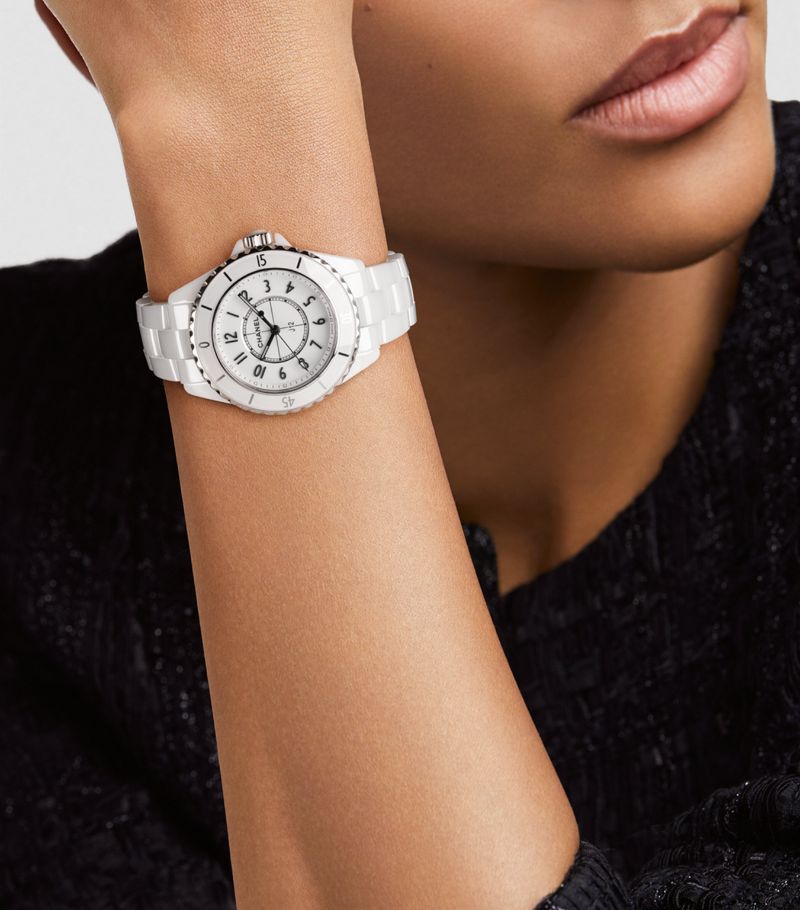 Đồng hồ CHANEL Ceramic J12 33mm mặt số màu trắng