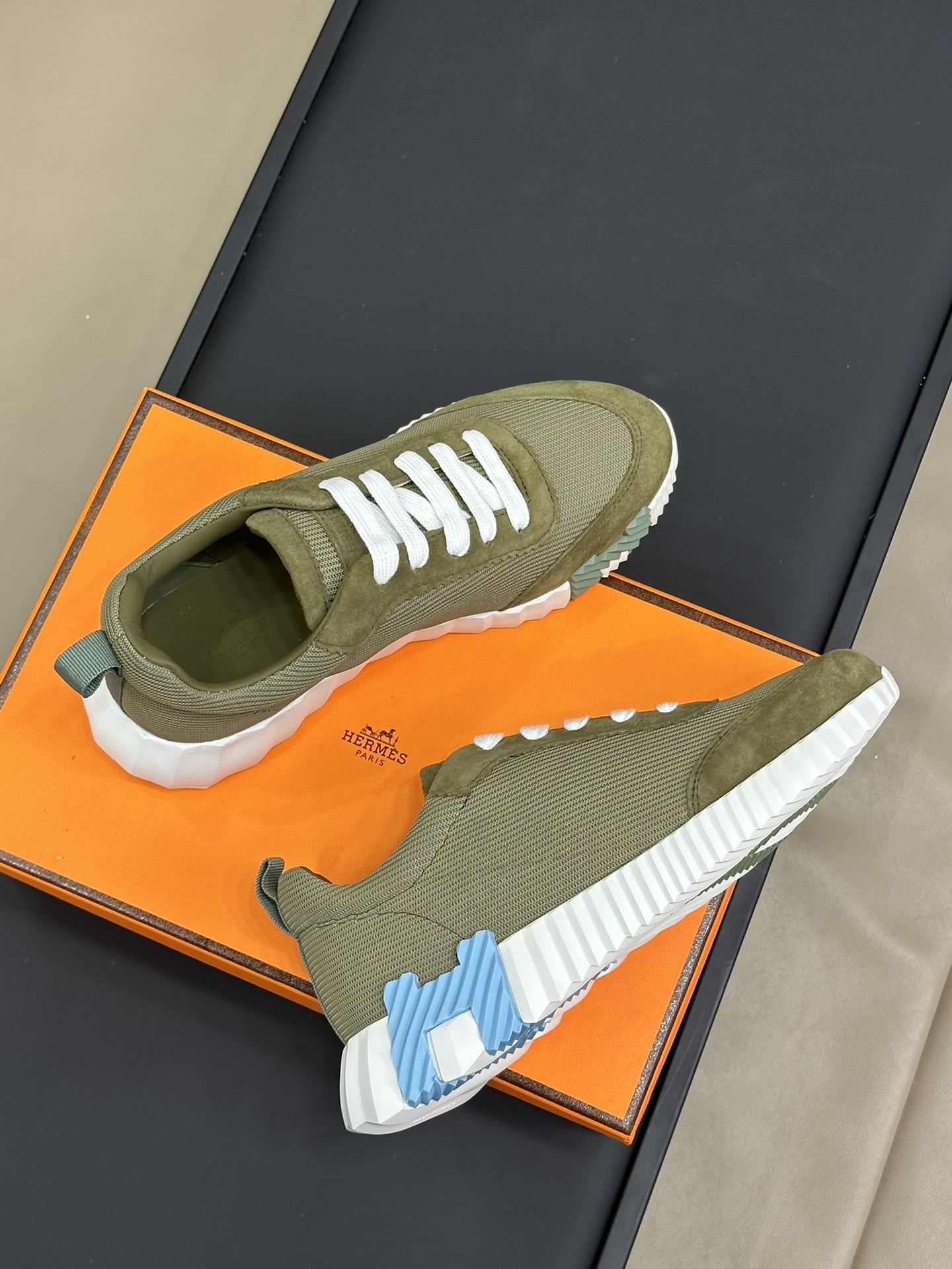 GIÀY HERMES BOUNCING SNEAKER LOW SPORTS OLIVE