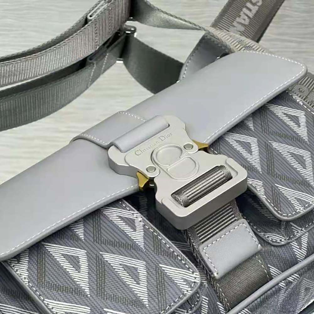 TÚI DIOR Gray CD Diamond Canvas and Smooth Calfskin