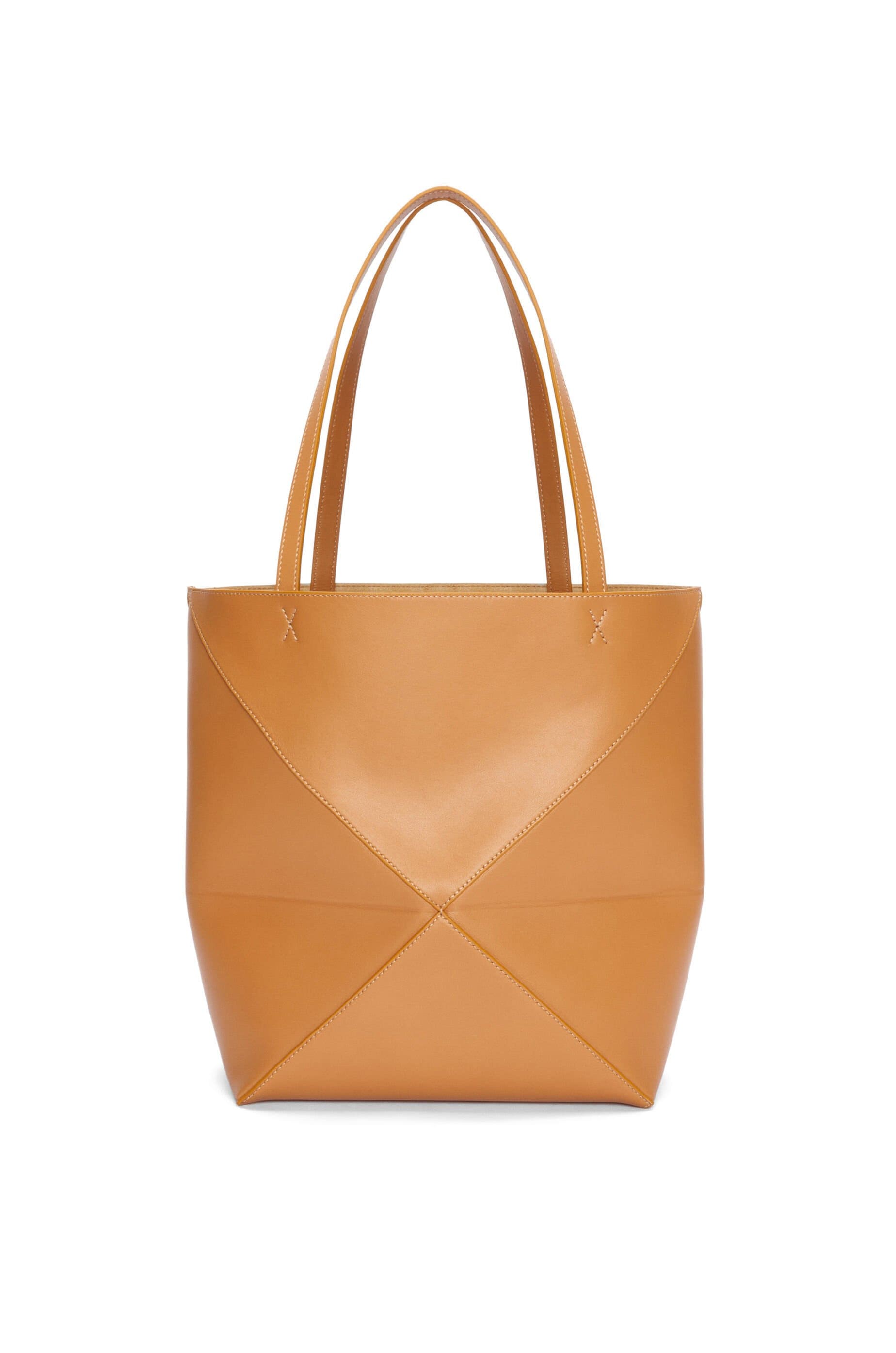 Túi LOEWE Puzzle Fold Tote in shiny calfskin sand