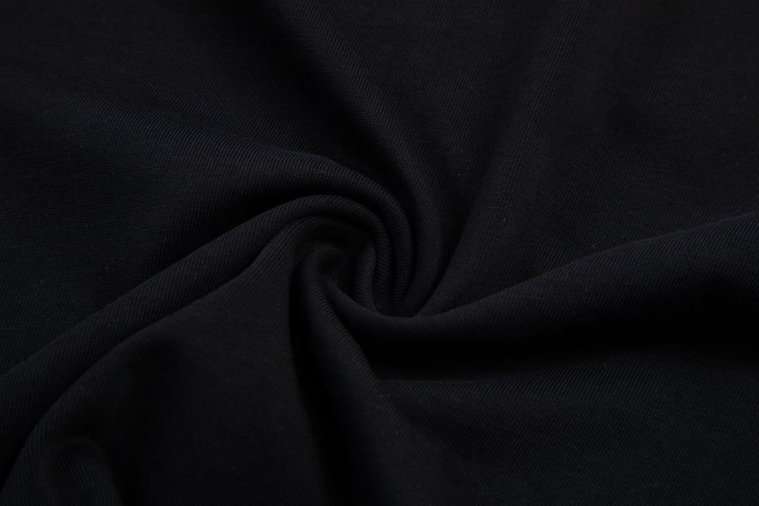 ÁO PRADA T SHIRT MÀU ĐEN UNISEX