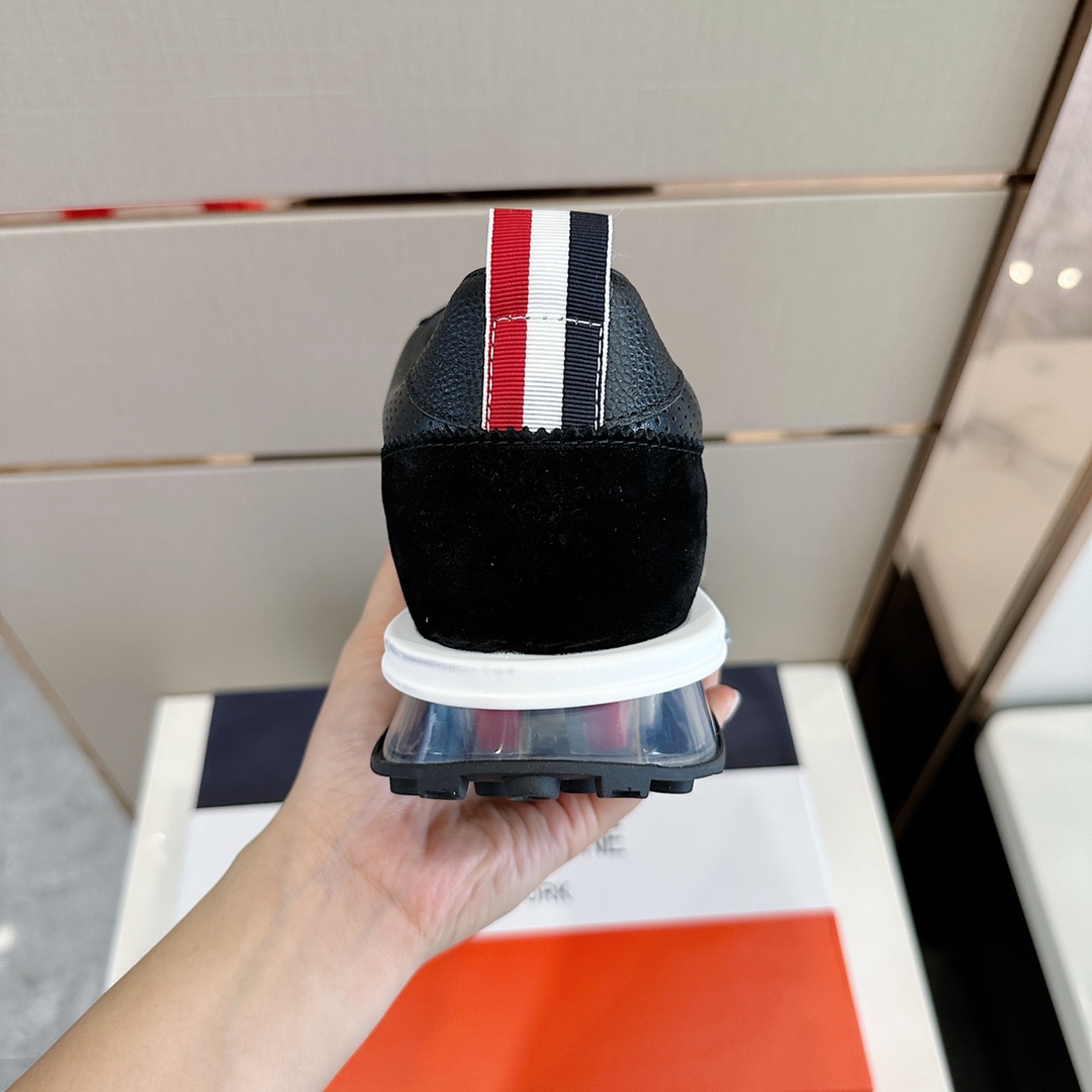 GIÀY THOM BROWNE SNEAKERS SHOES AAA