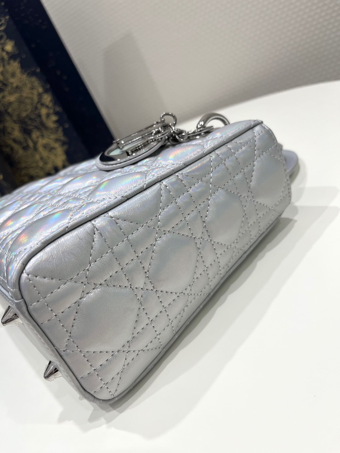 TÚI CHRISTIAN DIOR LADY DIOR Cannage Calfskin Pearl ánh trai