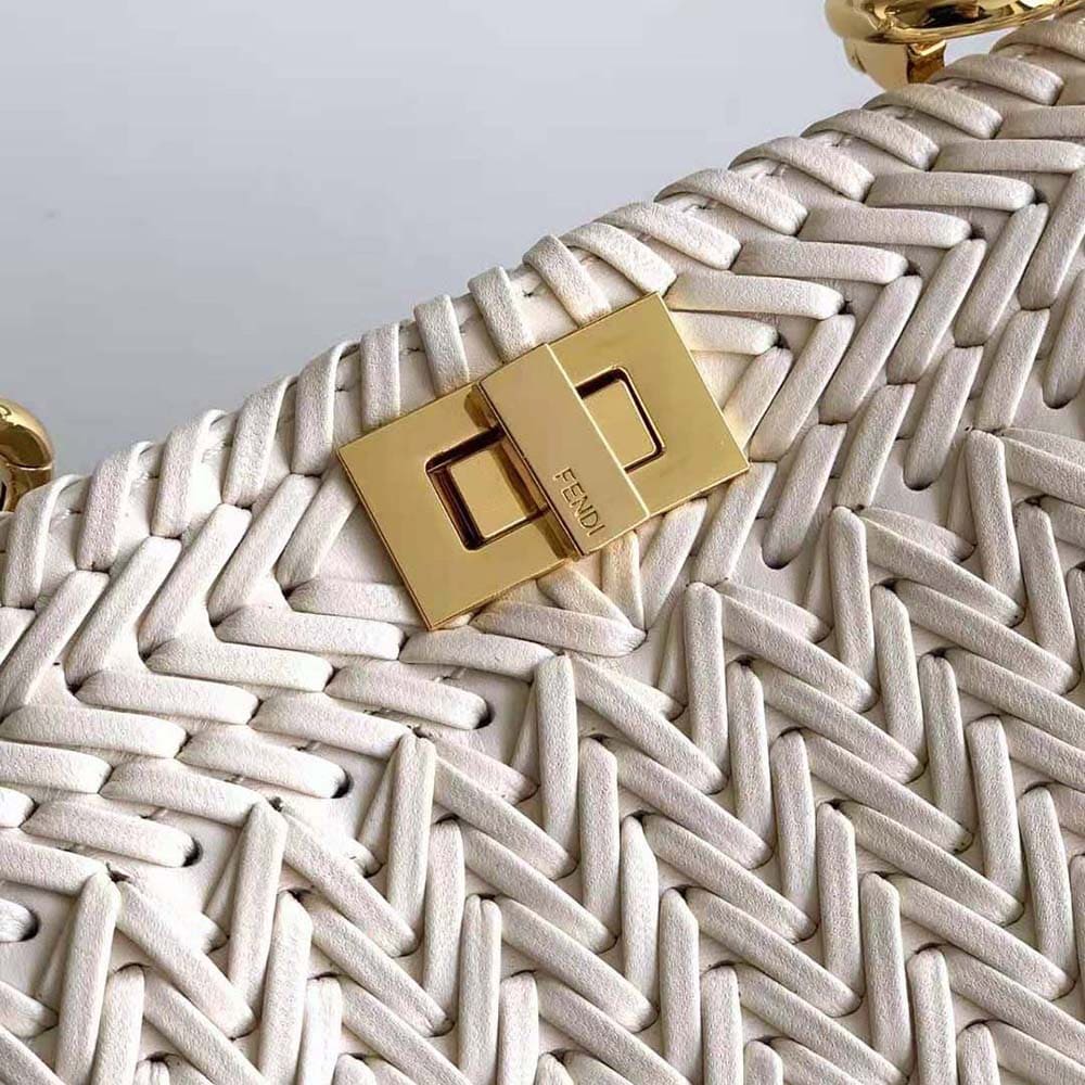 TÚI Fendi Women Peekaboo ISeeU Petite White Padded Calfskin Leather Bag