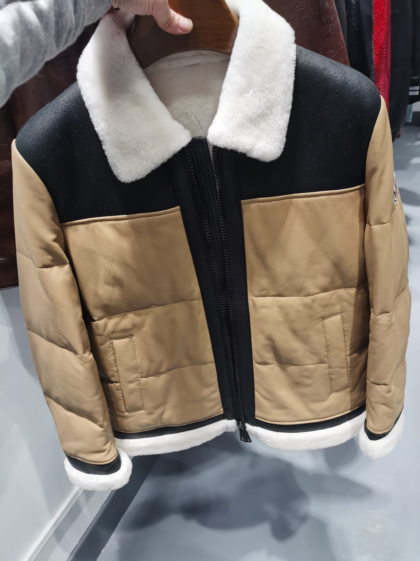 ÁO MONCLER LEATHER JACKET LÓT LÔNG