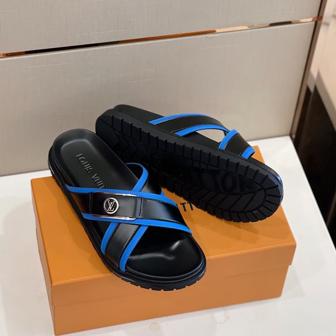 DÉP LOUIS VUITTON TRIANGLE LOGO SANDAL AAA