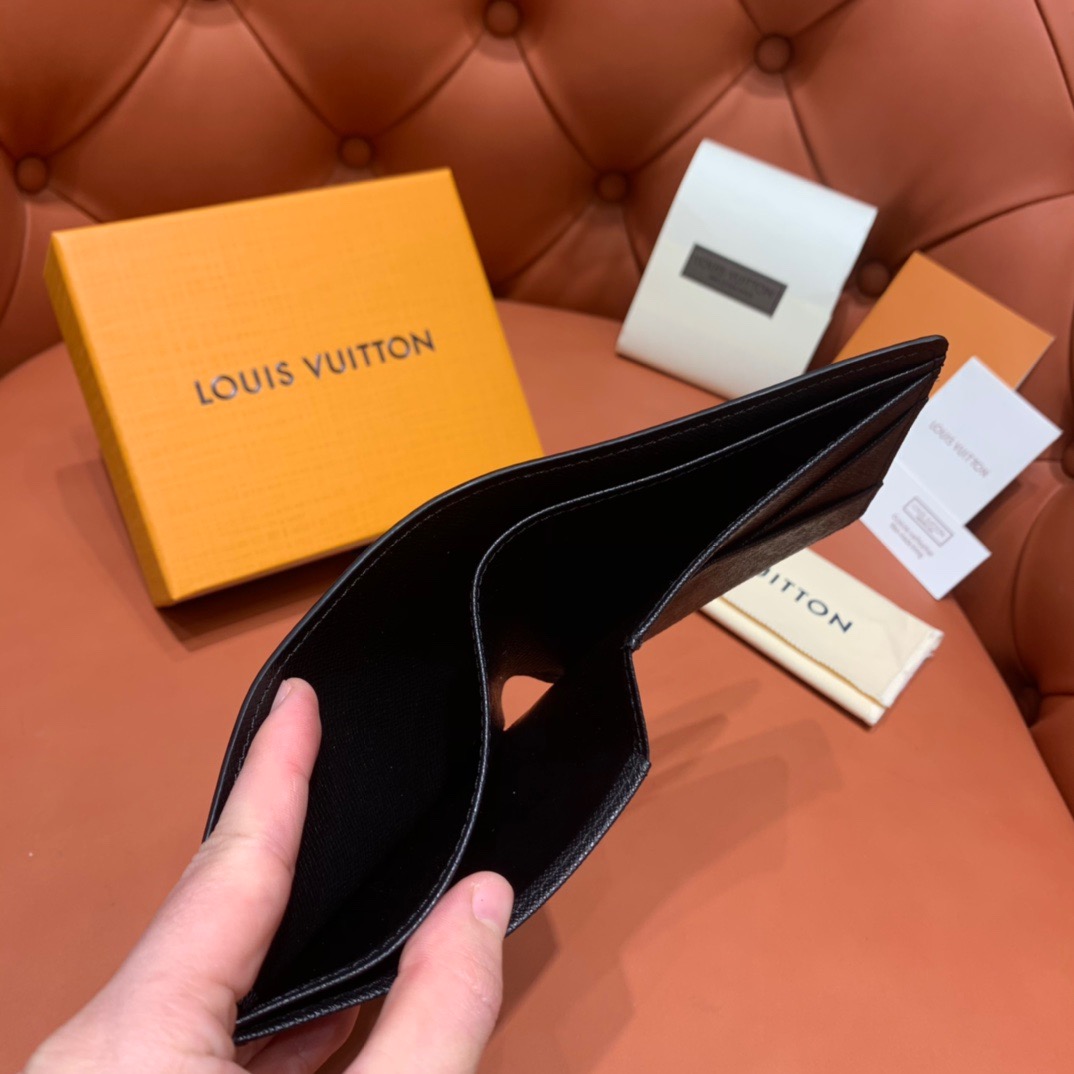 VÍ LOUIS VUITTON MONOGRAM WALLET