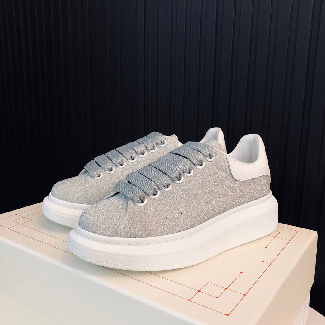 GIÀY ALEXANDER MCQUEEN SNEAKERS SHOES AAA UNISEX NAM VÀ NỮ KIM CƯƠNG DA BÊ HẢO HẠNG