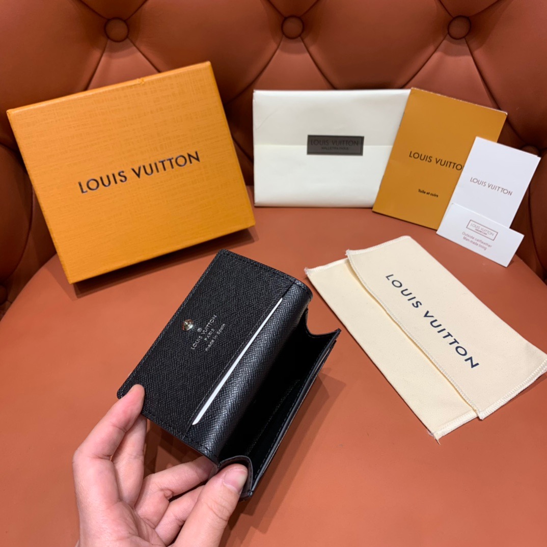 VÍ LOUIS VUITTON MONOGRAM WALLET