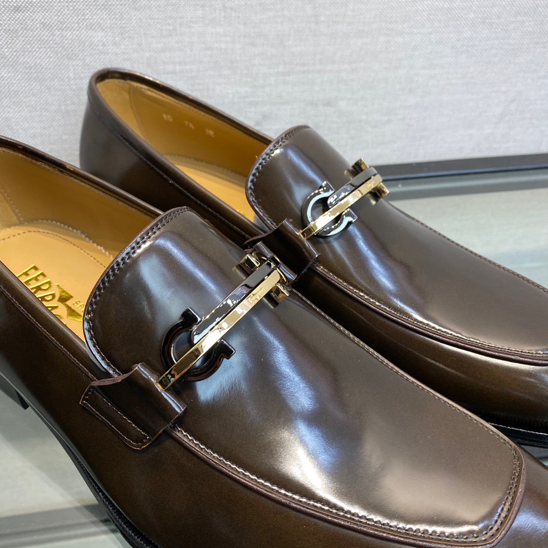 GIÀY SALVATORE FERRAGAMO LOAFER SHOES