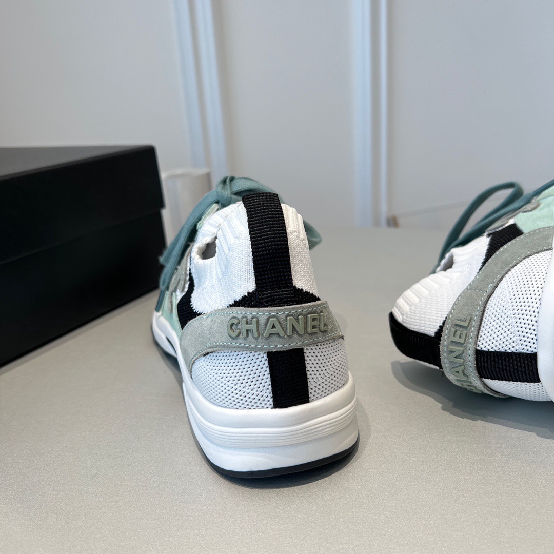 GIÀY CHANEL CC LOGO SNEAKERS shoes