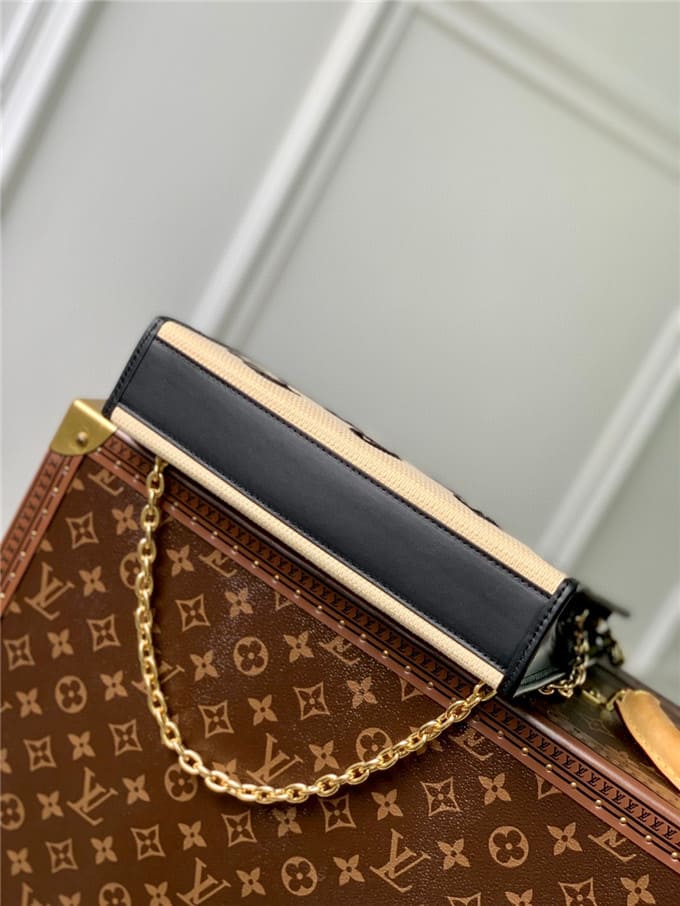 Túi LOUIS VUITTON toiletry pouch on chain