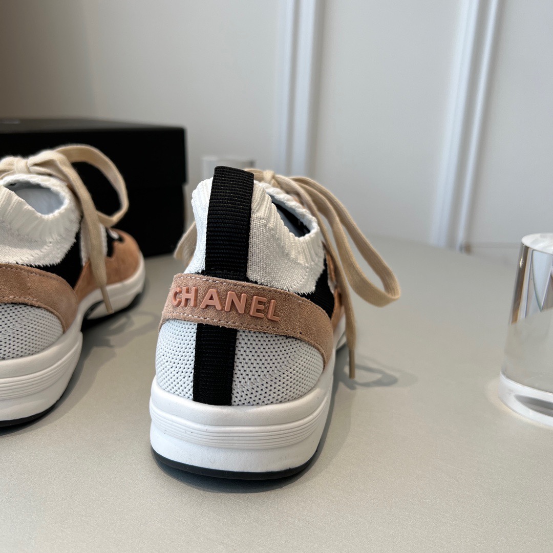 GIÀY CHANEL CC LOGO SNEAKER SHOES