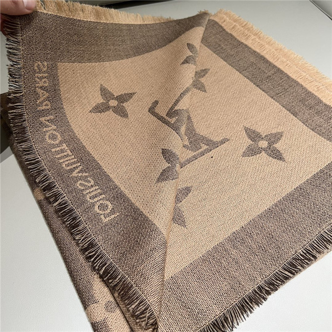 KHĂN Louis Vuitton LV Logo scarf