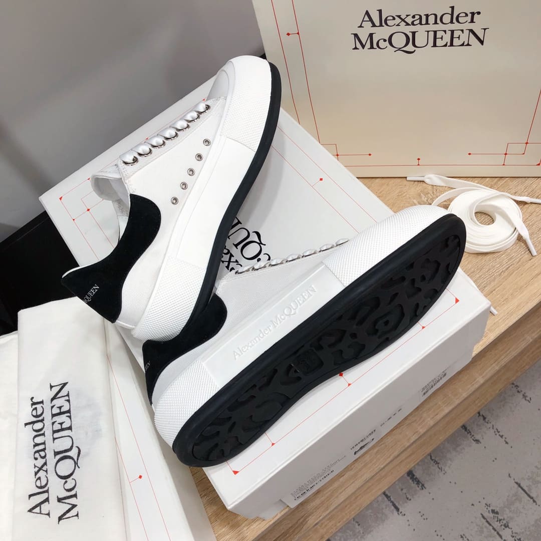 GIÀY ALEXANDER MCQUEEN SNEAKERS SHOES AAA UNISEX NAM VÀ NỮ DA BÊ HẢO HẠNG