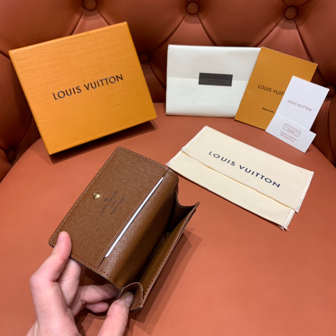 VÍ LOUIS VUITTON MONOGRAM WALLET