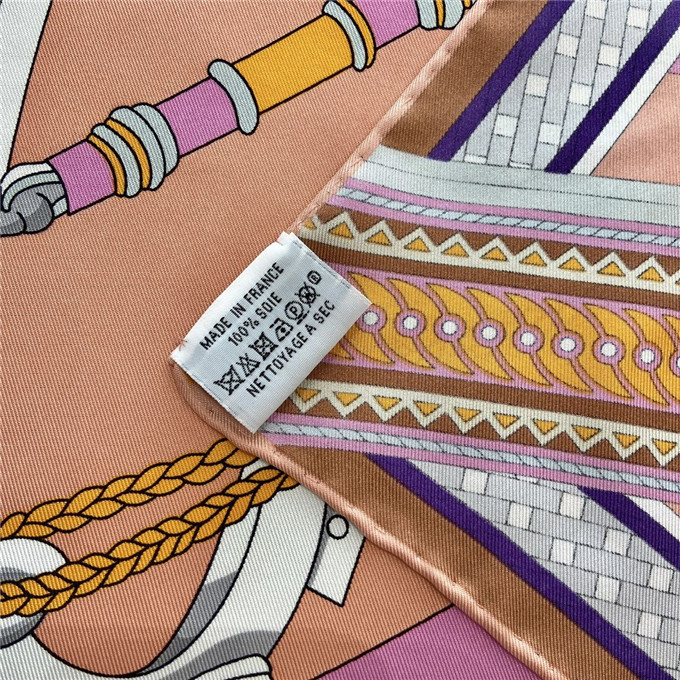 KHĂN Hermes Silk scarf
