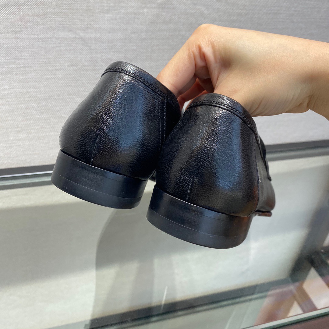 GIÀY HERMES LEATHER BLACK LOAFER SHOES