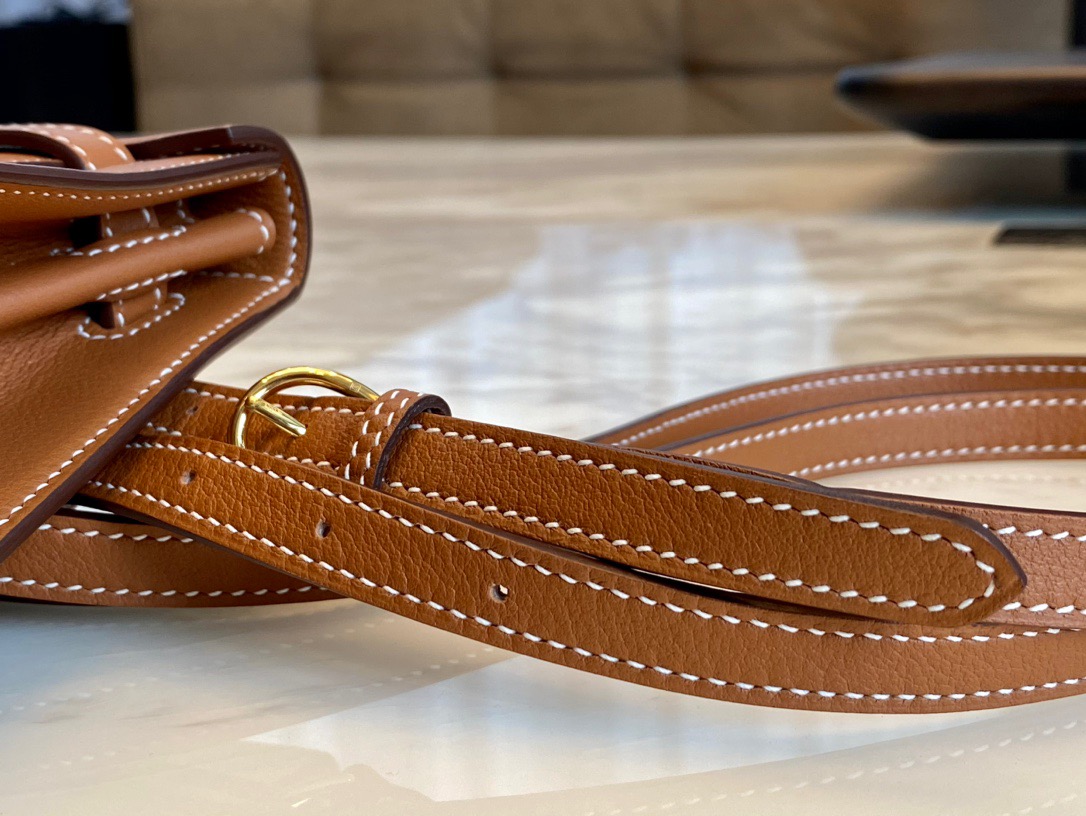 TÚI HERMES Kelly Danse Bernia Handmade khâu tay 22CM(giá liên hệ)