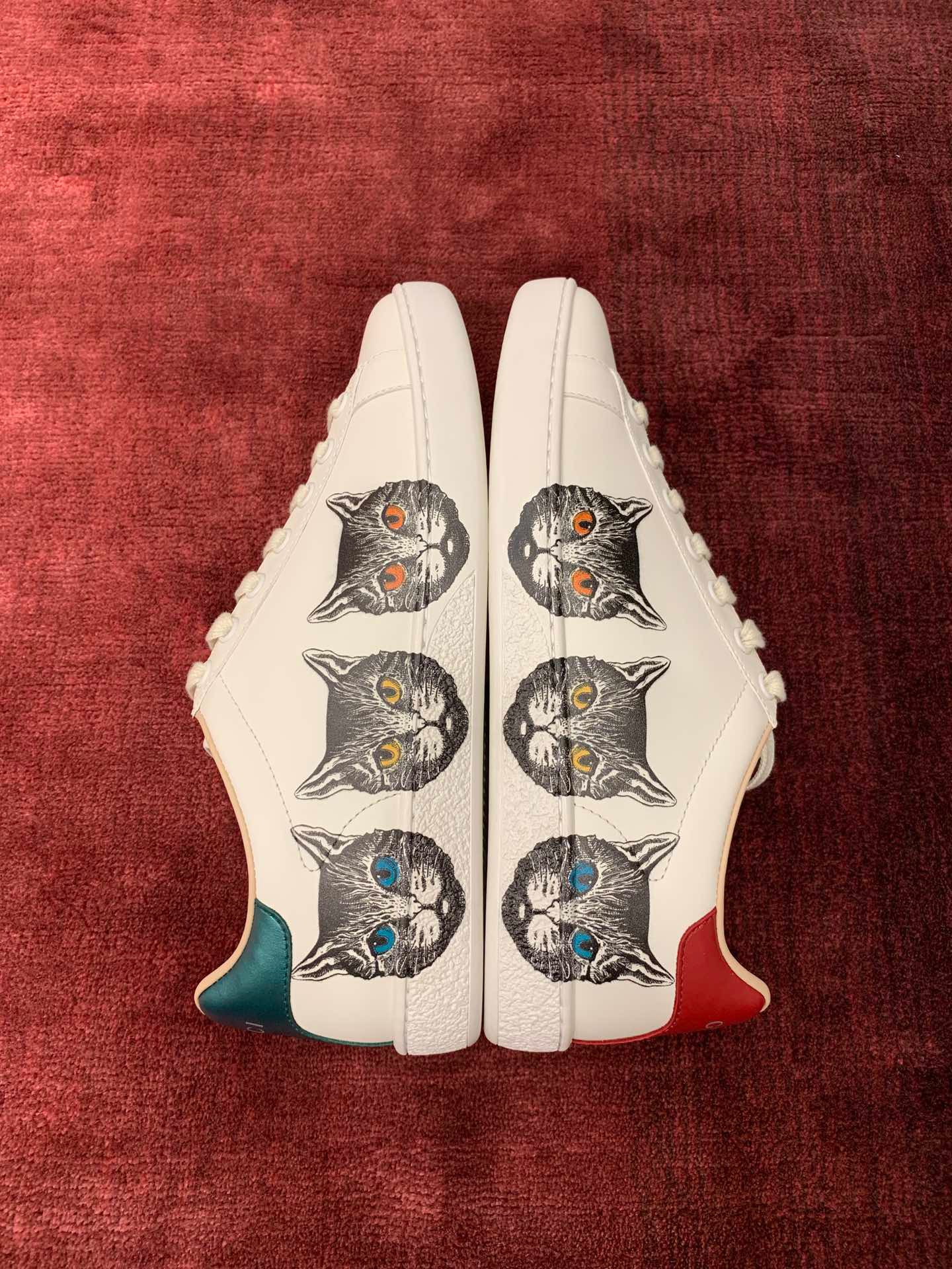 GIÀY GUCCI Leather Ace Sneakers Three Cat White