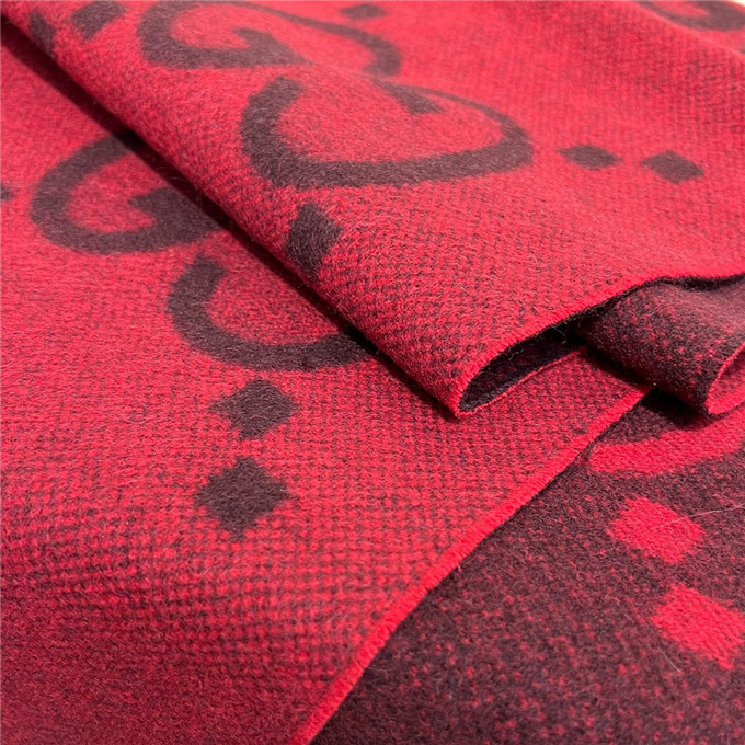 KHĂN Gucci GG Cashmere scarf