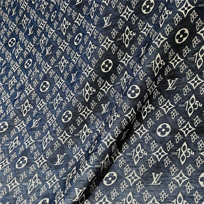 KHĂN Louis Vuitton monogram shawl scarf