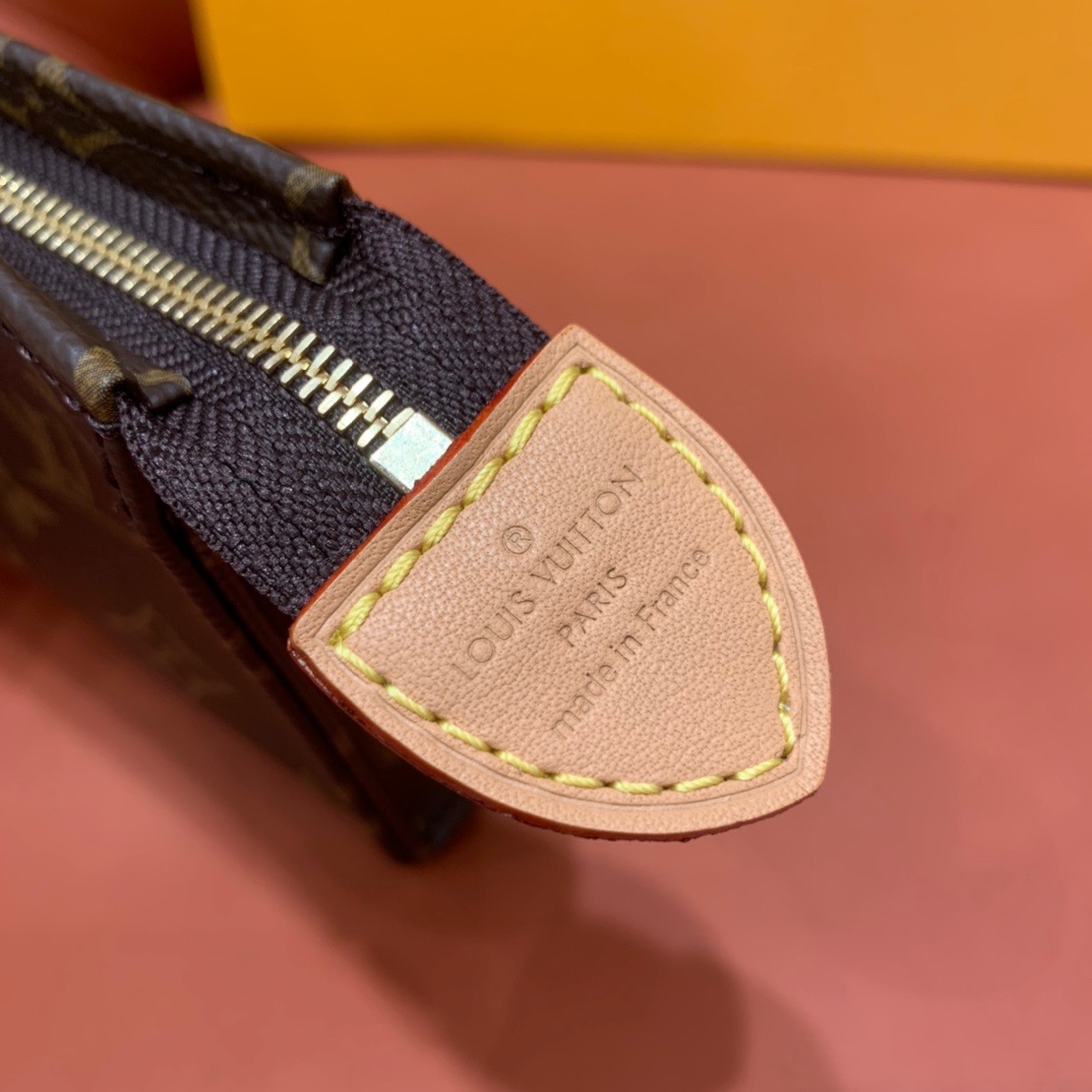 VÍ LOUIS VUITTON MONOGRAM MONO POUCH