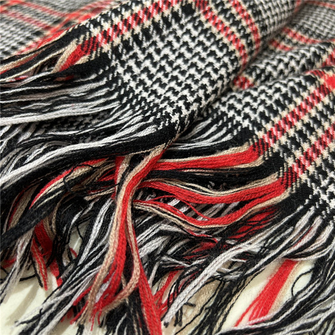 KHĂN Gucci GG Wool Blend scarf