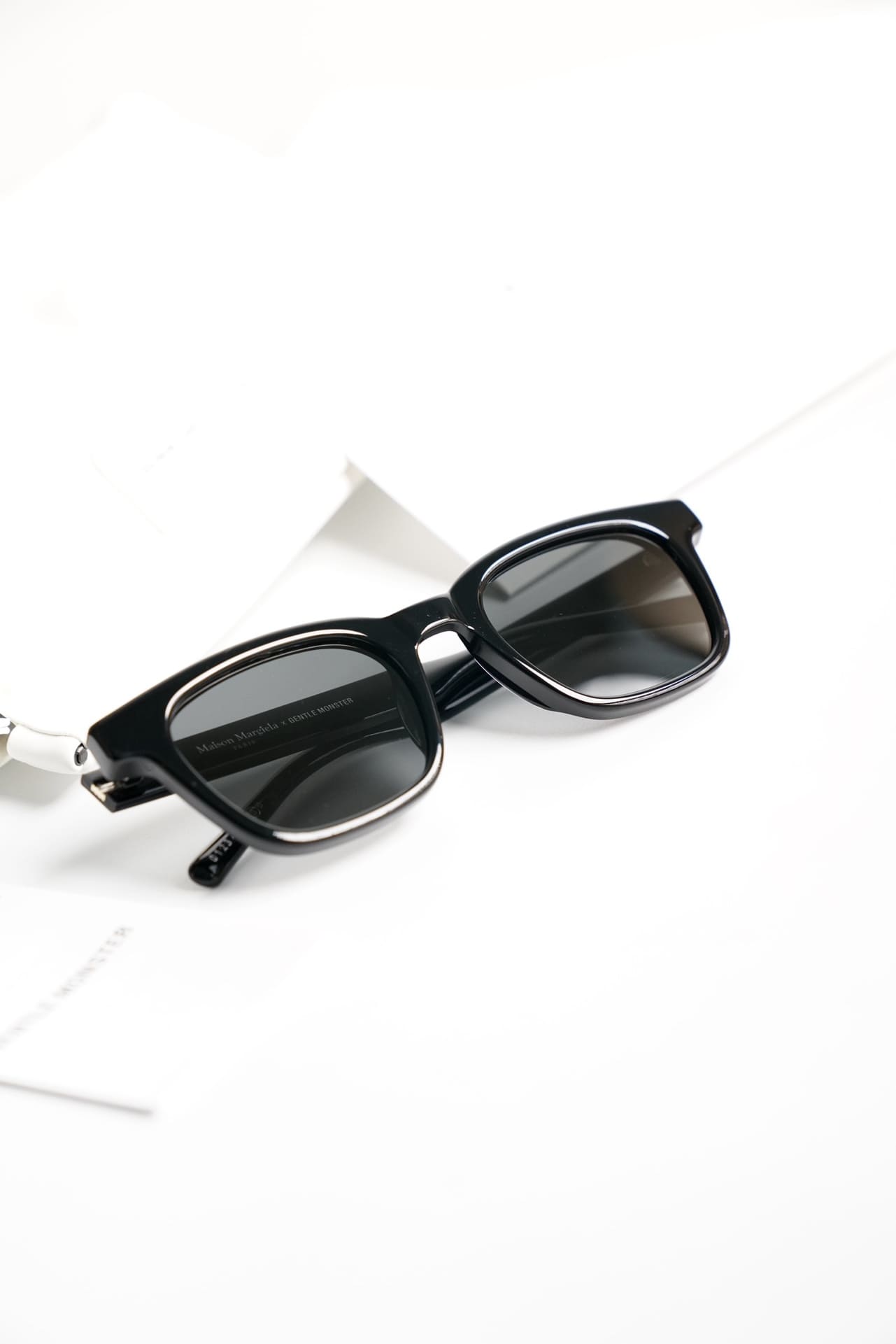 Kính MAISON MARGIELA X GENTLE MONSTER OLSO ACETATE FRAME HIGH CLASSY AAA