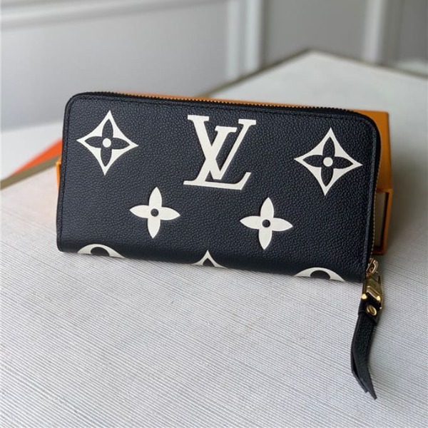 Ví LOUIS VUITTON zippy wallet