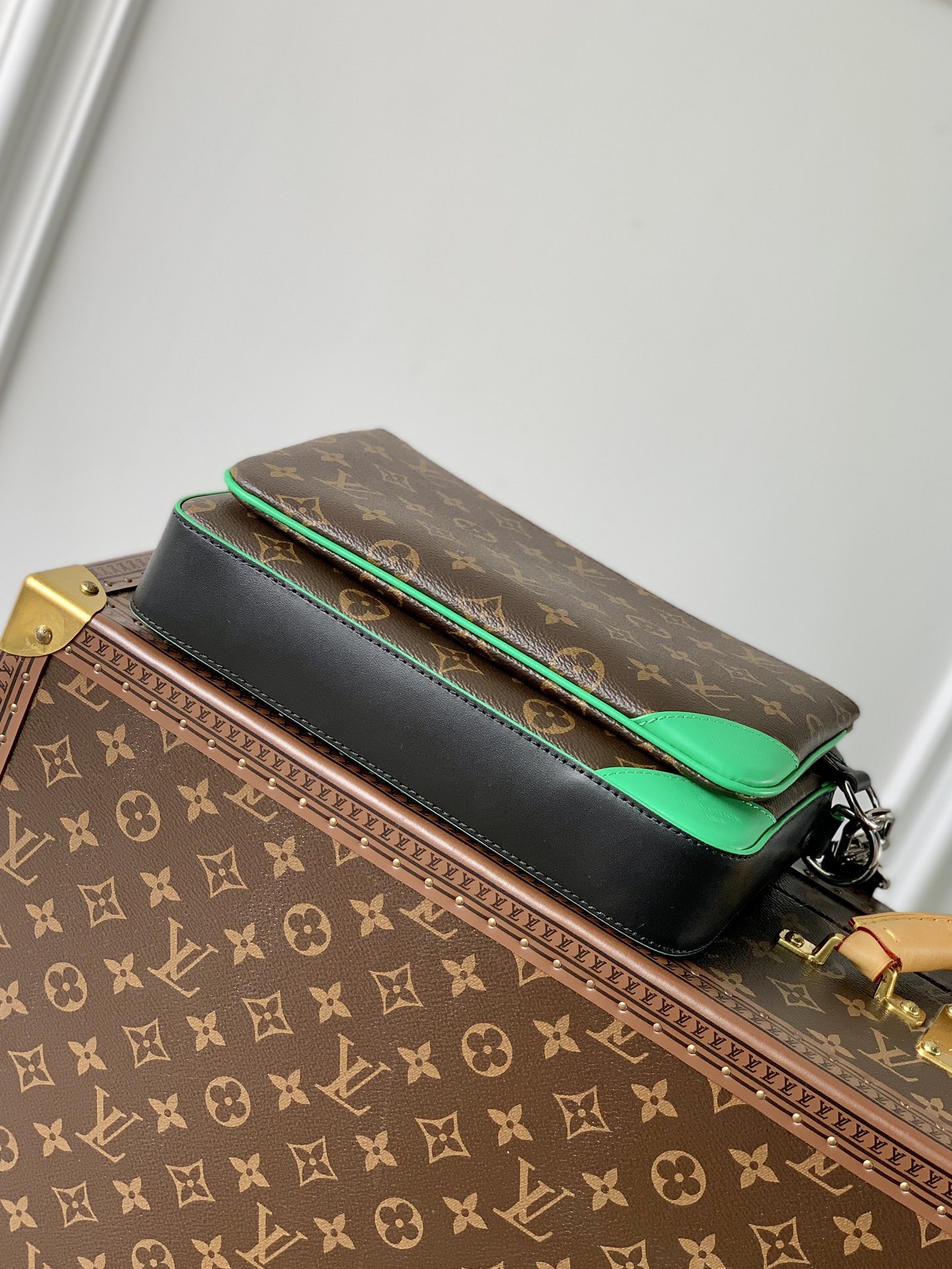 TÚI LOUIS VUITTON Trio Monogram Macassar Virgil Abloh Messenger Bag