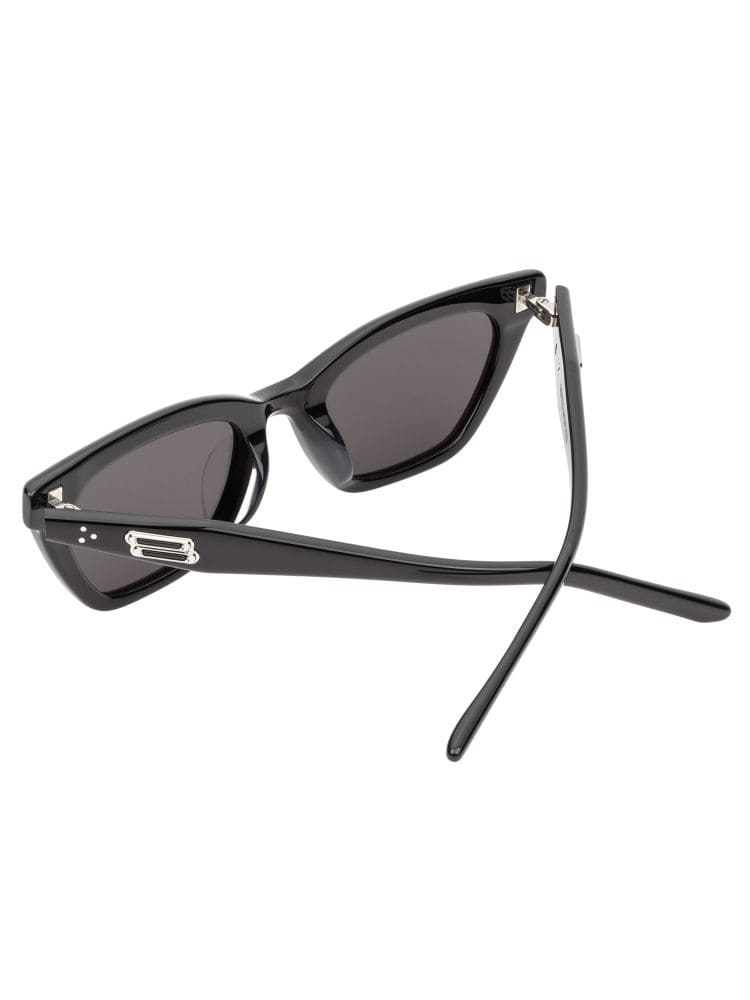 Kính GENTLE MONSTER NONN BLACK FRAME HIGH CLASSY AAA