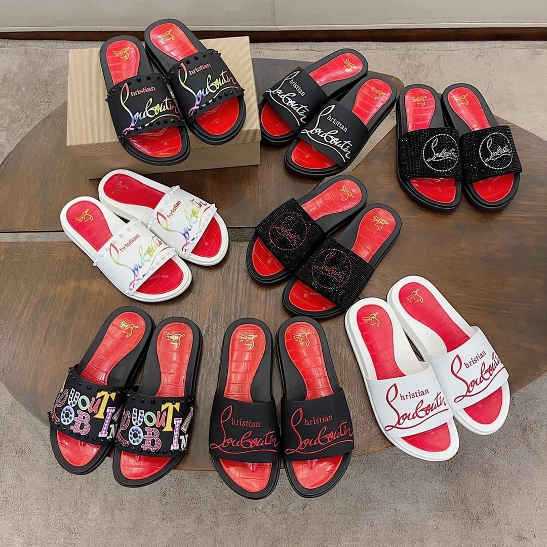 DÉP CHRISTIAN LOUBOUTIN RED LOGO SANDAL AAA