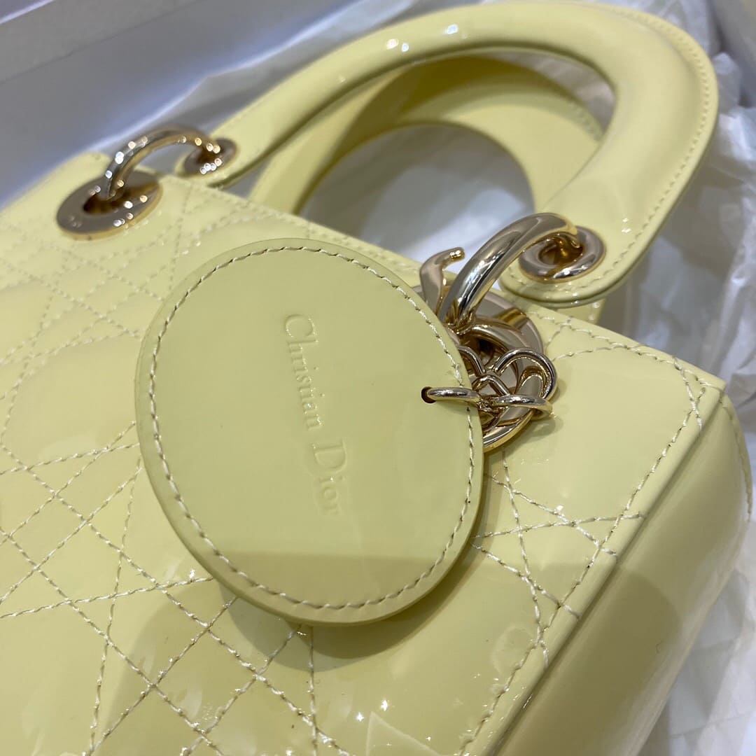 TÚI CHRISTIAN DIOR LADY DIOR Cannage Calfskin Gloss Yellow Top Quality