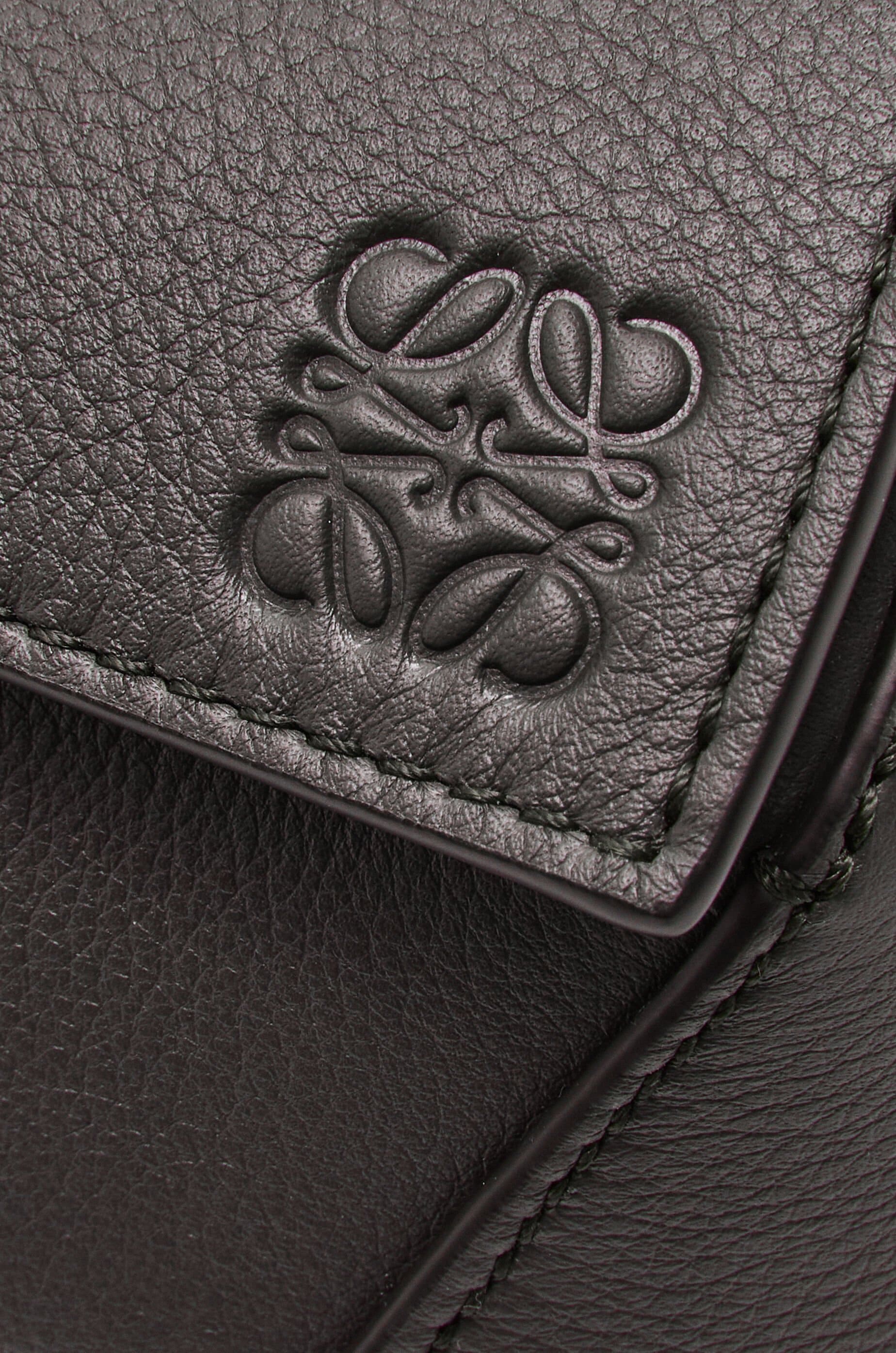 Túi LOEWE Mini Puzzle Bumbag in classic calfskin dark grey unisex