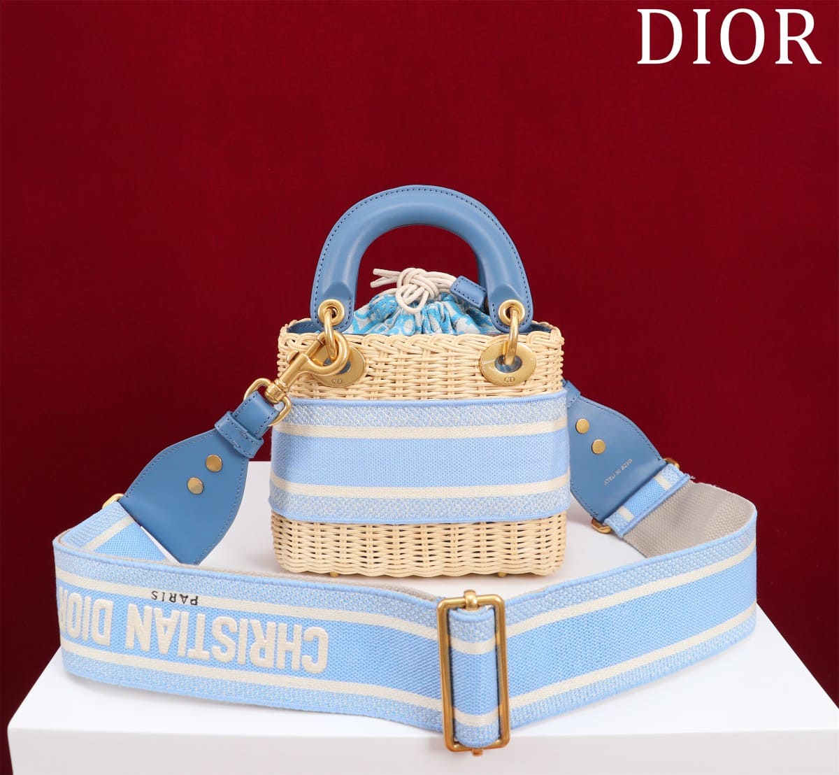 TÚI Dior Women Mini Lady Dior Bag Natural Wicker and Light Blue Dior Oblique Jacquard dệt tay bằng liễu gai