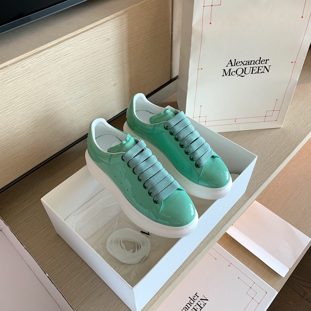GIÀY ALEXANDER MCQUEEN SNEAKERS SHOES AAA UNISEX NAM VÀ NỮ DA BÊ HẢO HẠNG