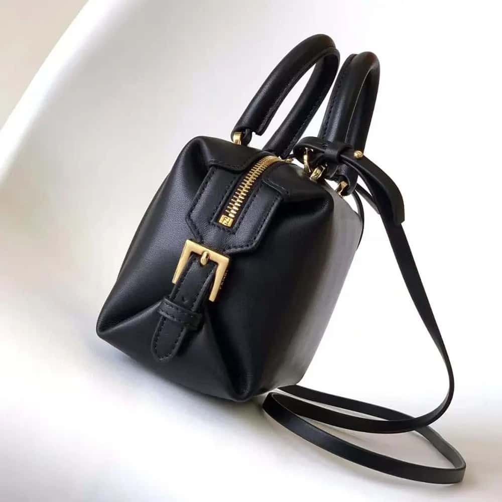 TÚI Fendi Women Nappa FF Mini Cube-Đen da cừu