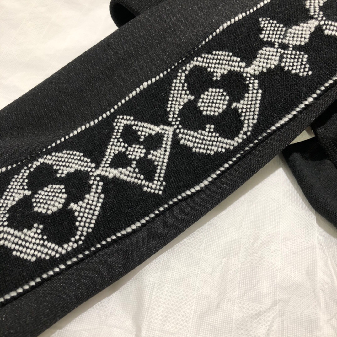ÁO LOUIS VUITTON LV LOGO CHEST JACKET