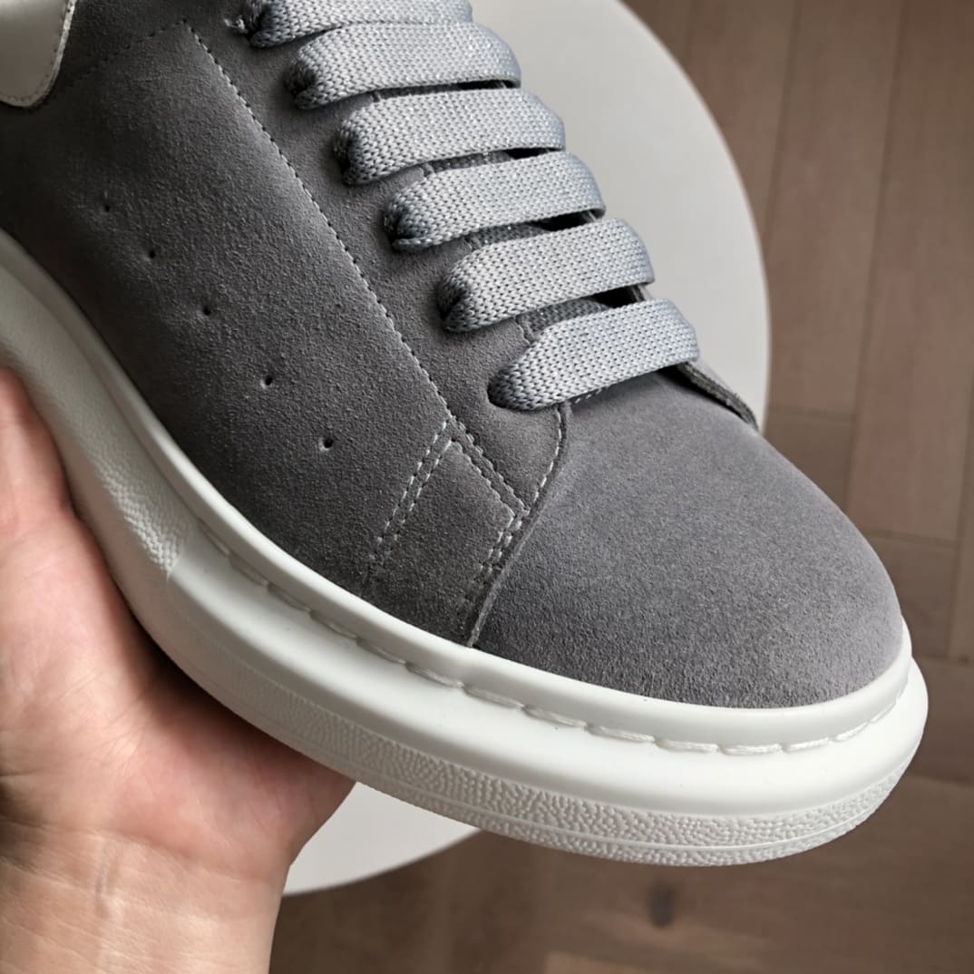 GIÀY ALEXANDER MCQUEEN SNEAKERS SHOES AAA UNISEX NAM VÀ NỮ DA BÊ HẢO HẠNG